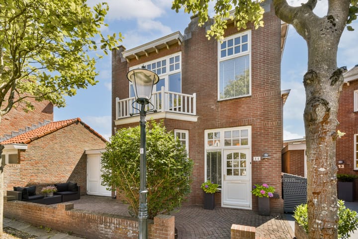 Photo of property Nassauplein 14, Zandvoort