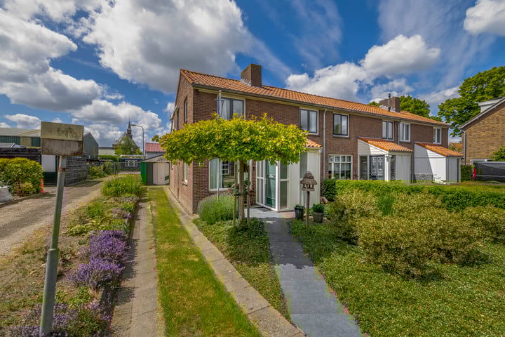 Nassaustraat 12 in Moerkapelle