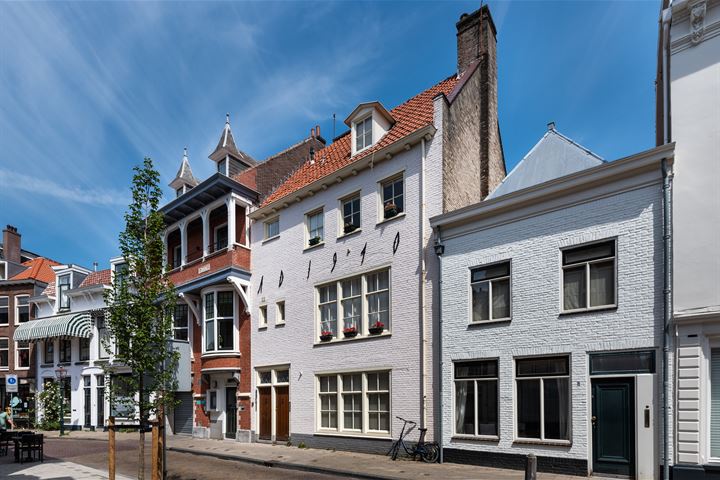 Nassaustraat 8C in Haarlem