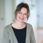 Foto van Nathalie de Zoete, Secretaresse bij Joost van Vliet Makelaars o.g.