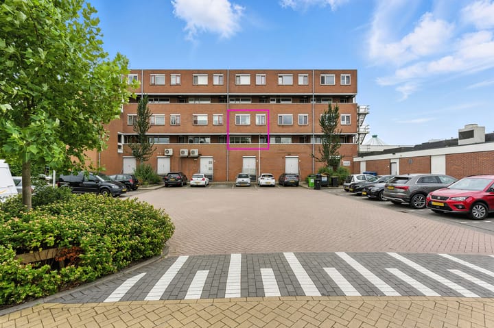 Nedersassen 8 in Alblasserdam