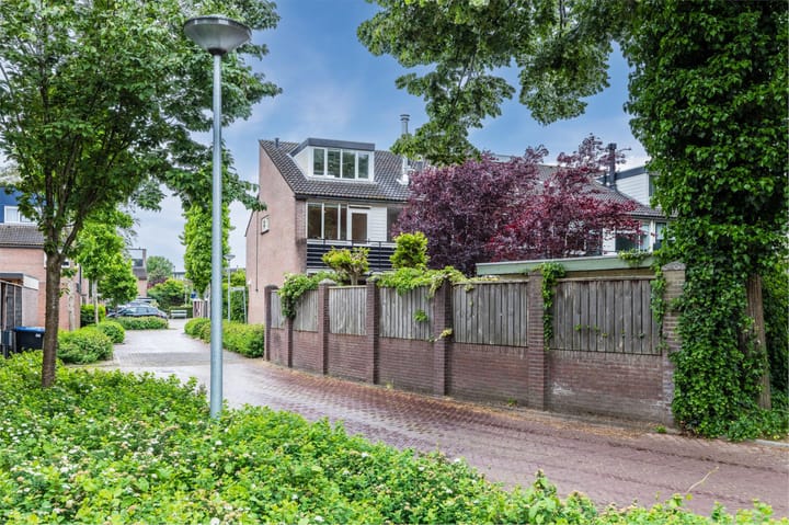 Neerijnen 27 in Barneveld foto