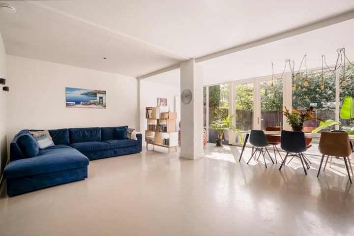 Neerkanne 30 in Amsterdam