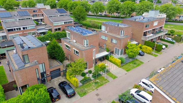 Nemelaerlaan 7 in Spijkenisse
