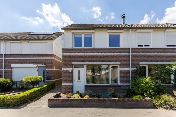 Nemerlaerhof 80 in Helmond