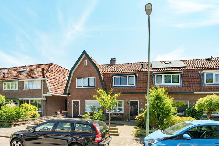 Nepveulaan 24 in Zeist foto