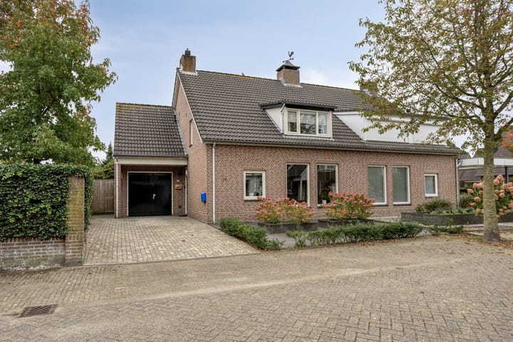 Photo of property Nevenakker 14, Oirschot