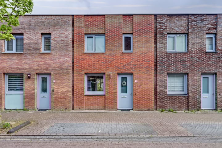 Nevenspoor 18 in Assendelft