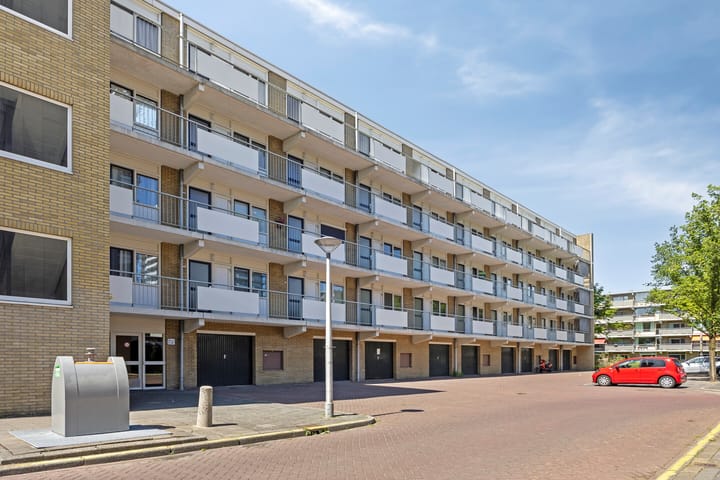 Newa 21 in Amstelveen foto