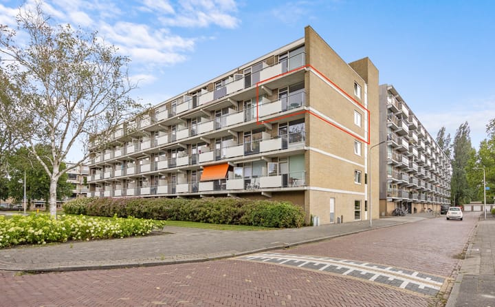 Newa 45 in Amstelveen foto
