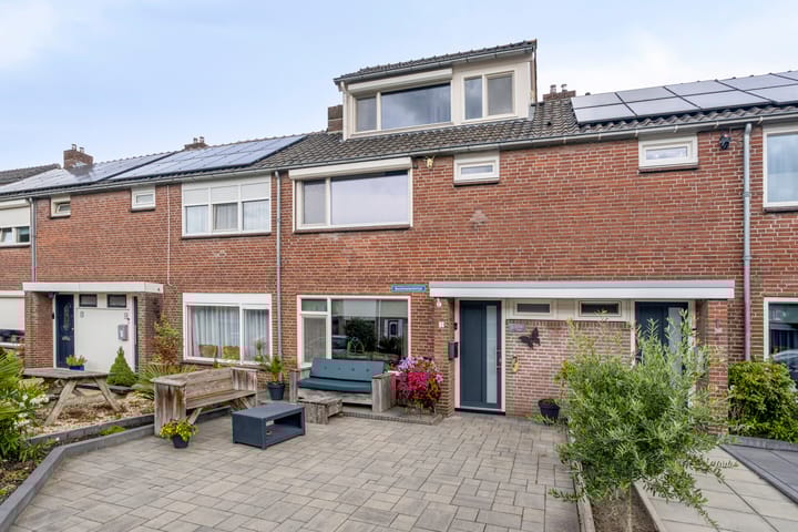 Nico Werkmanlaan 3 in Almelo Foto
