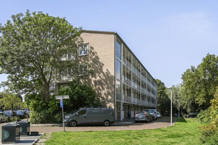 Nicolaas Beetslaan 41 in Voorburg