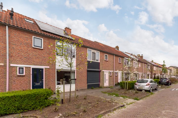Nicolaas Beetsstraat 21 in Sliedrecht