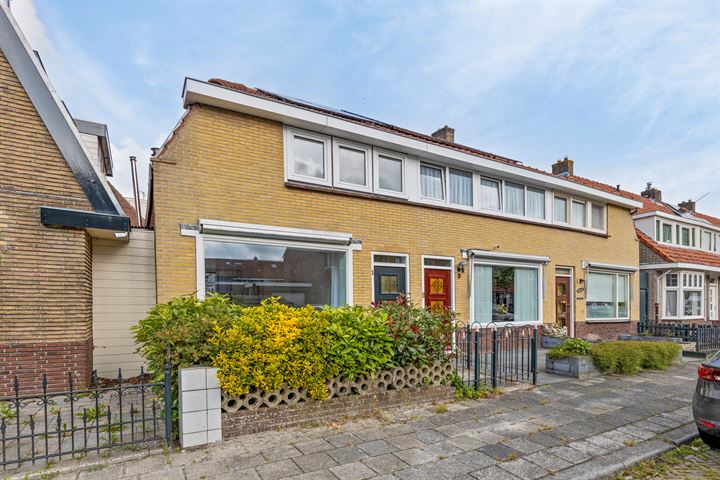 Photo of property Nicolaas Tulpstraat 1, Leeuwarden