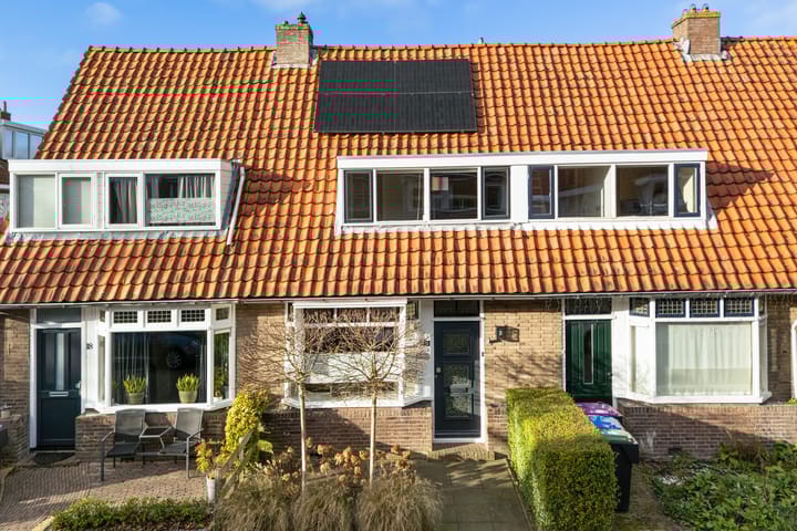 Nicolaes Maesstraat 16 in Leeuwarden foto