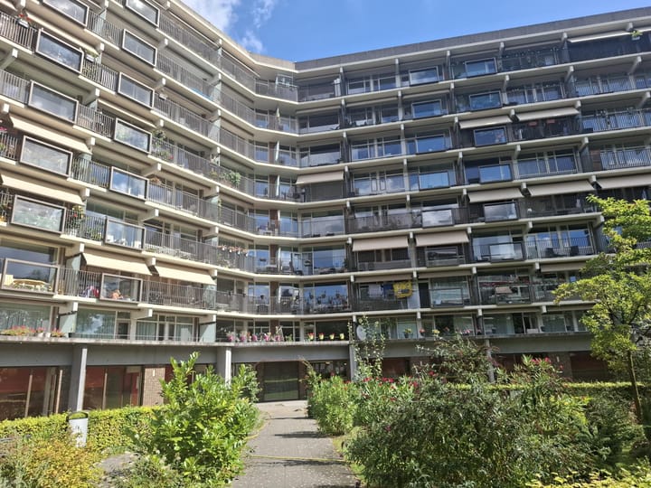 Niels Bohrplaats 574 in Rotterdam