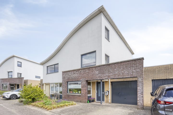 Nienke van Hichtumplein 14 in Zutphen