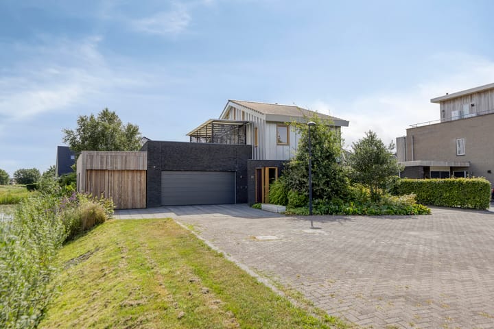Nienke van Hichtumweg 81 in Heerenveen