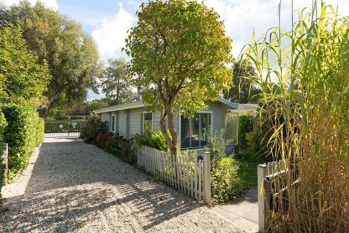 Photo of property Nieuw-Loosdrechtsedijk 212c-09, Loosdrecht