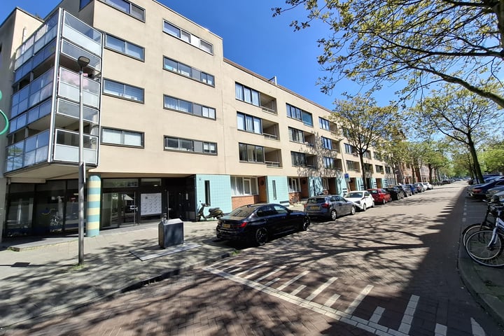 Photo of property Nieuwe Binnenweg 422D, Rotterdam