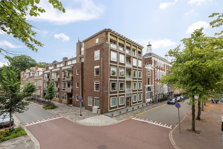 Nieuwe Boteringestraat 1-13 in Groningen