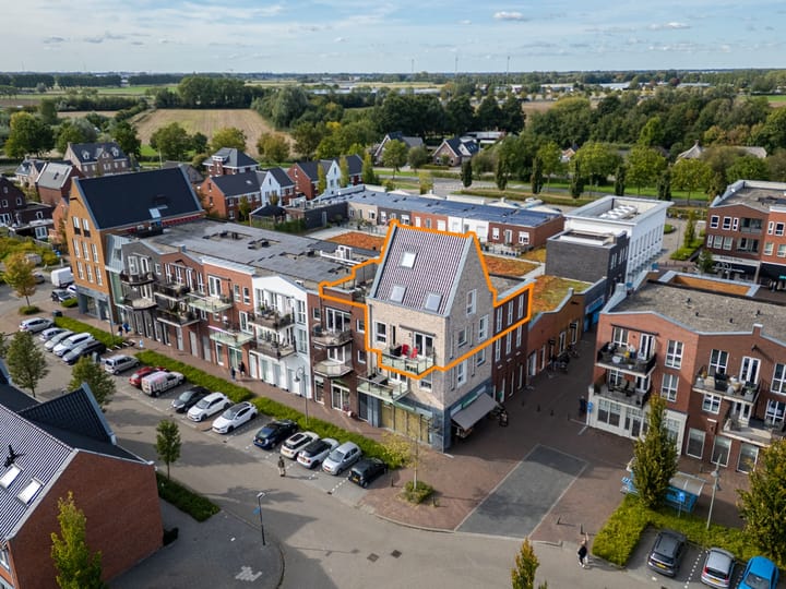 Nieuwe Es 57 in Sleeuwijk foto