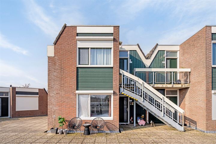 Nieuwe Gouw 124 in Landsmeer