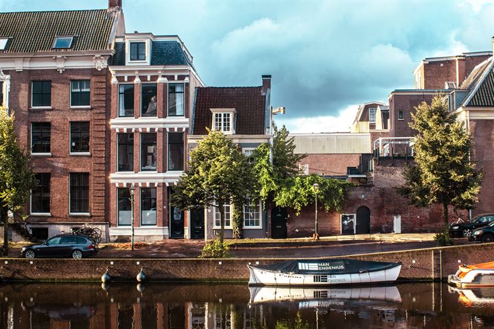 Nieuwe Gracht 15 in Haarlem