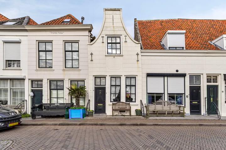 Photo of property Nieuwe Haven 59, Zierikzee