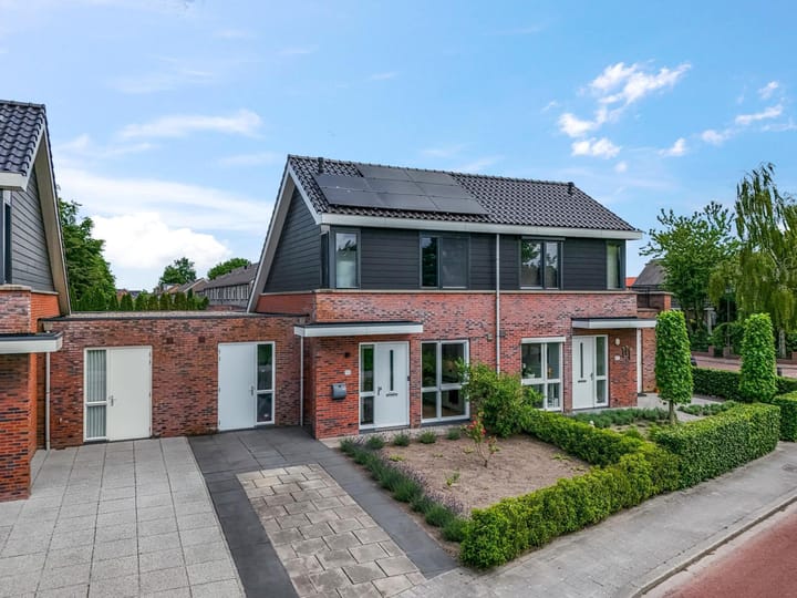 Nieuwe Kerkstraat 30 in Nijkerkerveen foto