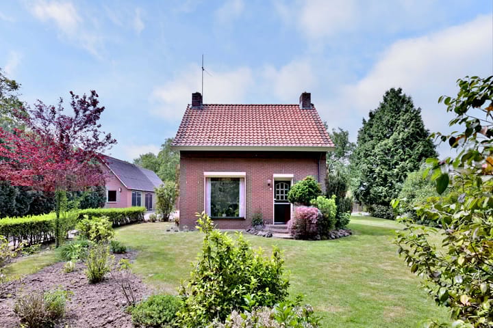 Nieuwe Kerkweg 1 in Wehl