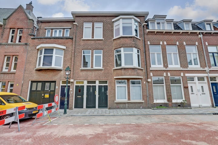 Photo of property Nieuwe Laantjes 105, 's-Gravenhage