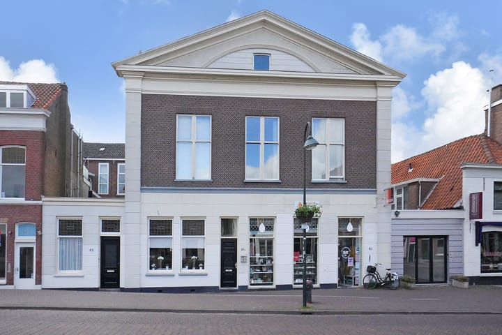 Nieuwe Langendijk 61H in Delft foto