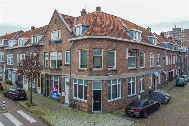 Nieuwe Maasstraat 104A in Schiedam