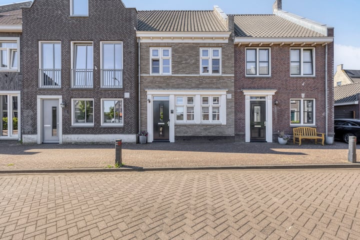 Nieuwe Oostdijk 4 in Goedereede