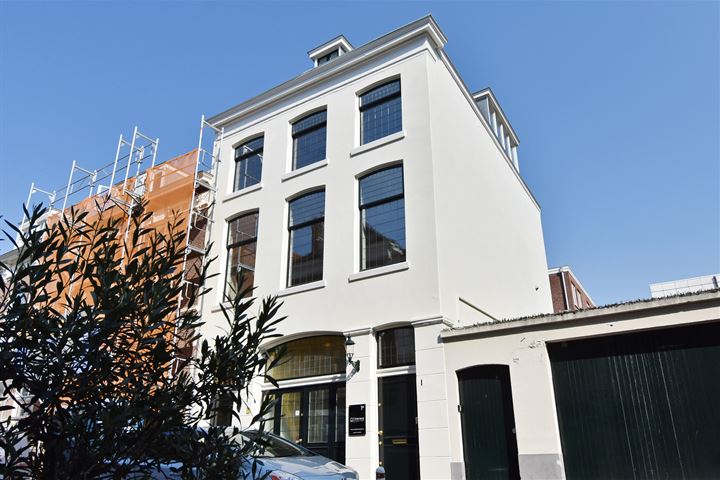 Nieuwe Schoolstraat 1 in 's-Gravenhage