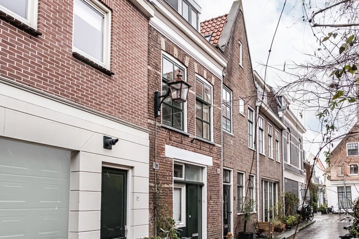 Nieuwe Spaarnwouderstraat 6 in Haarlem