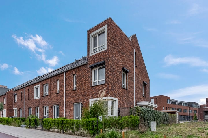 Nieuwe Tielseweg 92 in Tiel