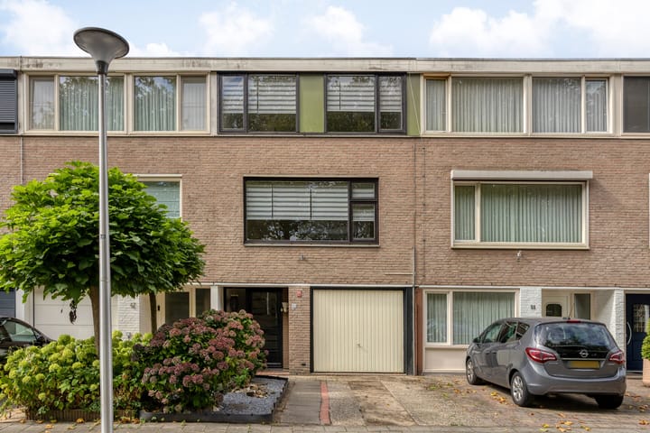 Nieuwe Waalreseweg 49 in Valkenswaard
