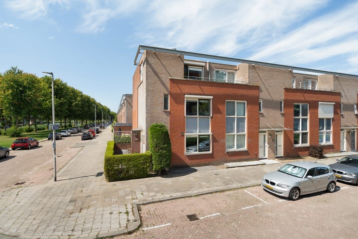 Nieuwe Wetering 54 in Hoogvliet Rotterdam