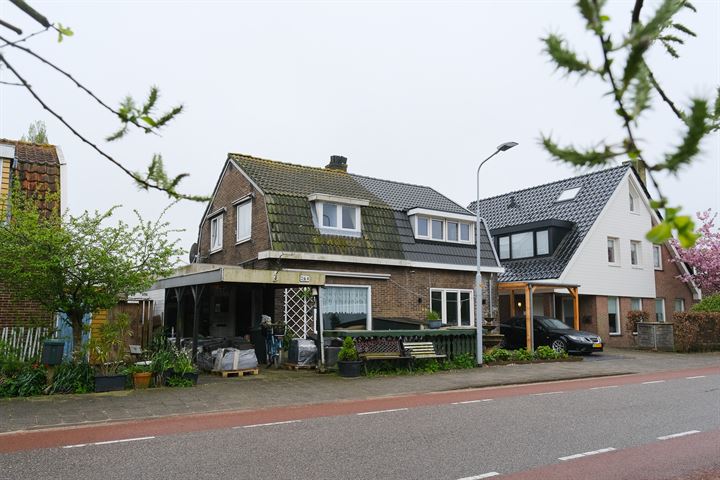 Nieuwemeerdijk 264 in Badhoevedorp