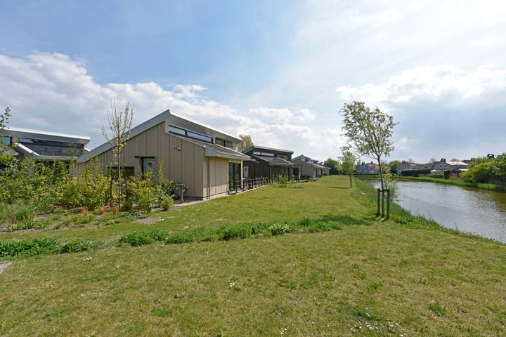 Nieuwesluisweg 1A-714 in Breskens