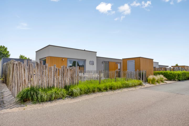 Photo of property Nieuwesluisweg 1A-806, Breskens