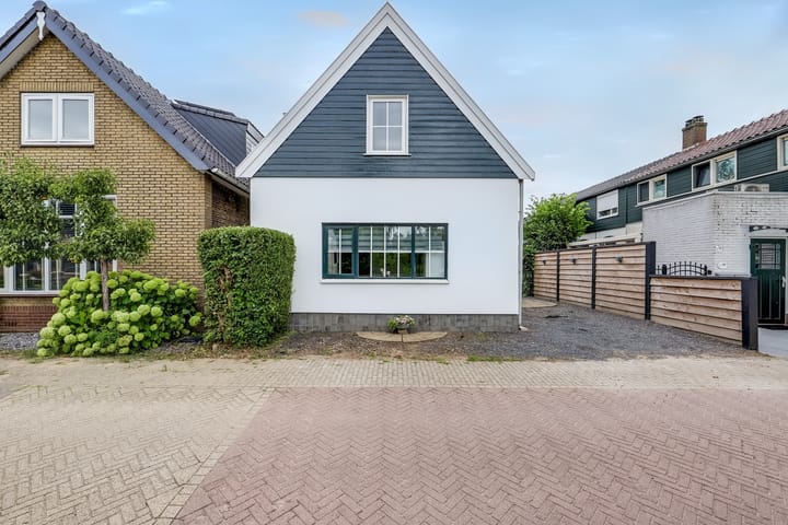Photo of property Nieuweweg 13, Strijensas