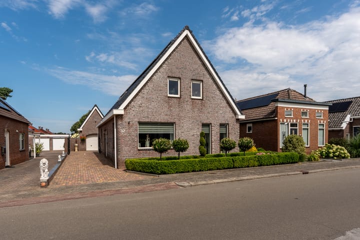 Photo of property Nieuweweg 32, Muntendam