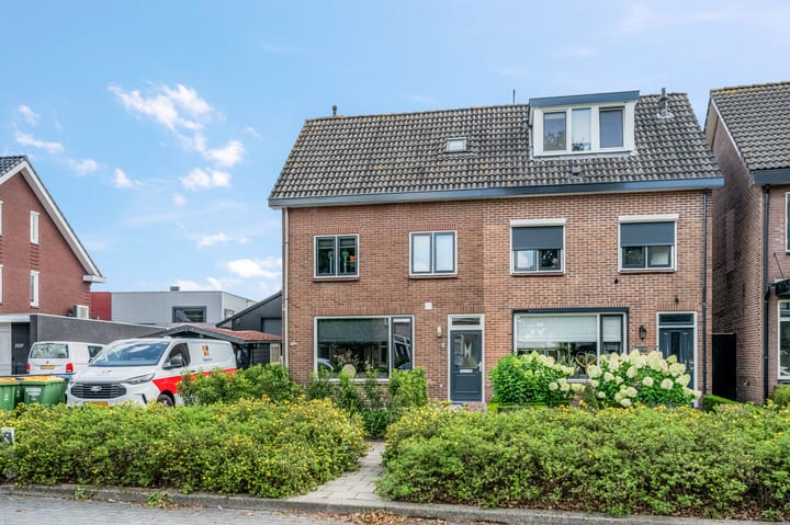 Nieuweweg-noord 300 in Veenendaal