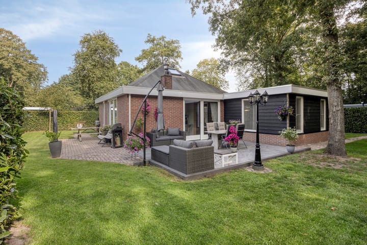 Photo of property Nieuwland 12, Wapse
