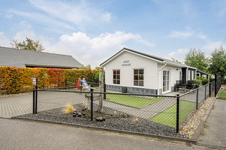 Nieuwlandseweg 168 in Sint-Annaland
