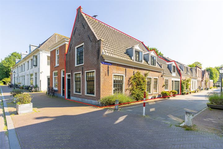 Nieuwstad 122 in Weesp