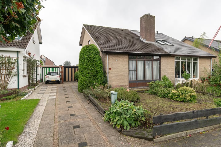 Nieuwsteeg 75 in Tricht